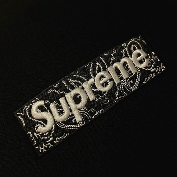 Supreme Paisley Box Logo Hoodie (Black)